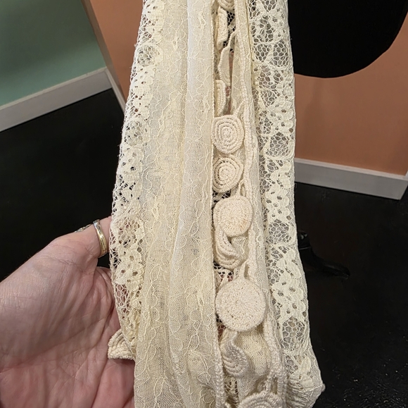 Vintage Fringe Bohochic Scarf Hippie Festival Cream Scarf Stevie Nicks - Picture 6 of 13